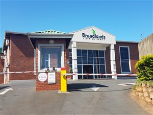 90 m² Commercial space in Mt Edgecombe