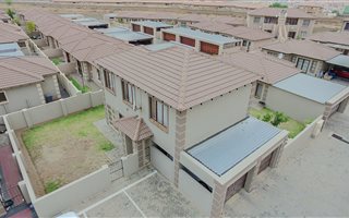 3 Bedroom Apartment in Kosmosdal