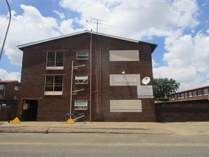 2 Bed Apartment in Kempton Park Central