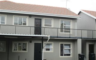2 Bedroom Townhouse in Brenthurst