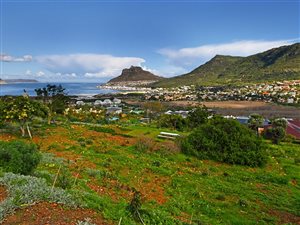 1060 m² Land available in Berg en Dal