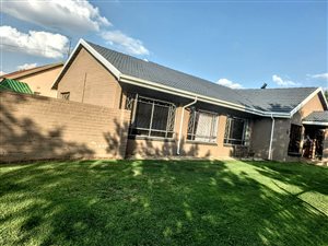 4 Bed House in Nigel Central