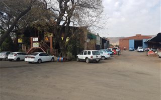 1000 m² Industrial space in Kirkney