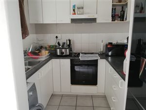 2 Bed Townhouse in Vredekloof