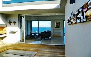 4 Bedroom House in Pinnacle Point Golf Estate