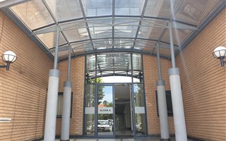 699 m² Commercial space in Bedfordview