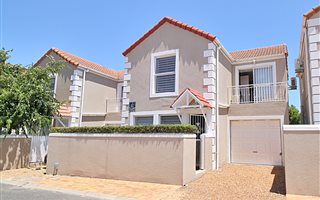 2 Bedroom Duplex in Somerset Ridge