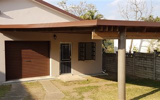 1 Bedroom Garden Cottage in Sarnia