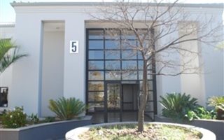 520 m² Office Space in Bryanston