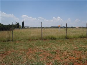 2 ha Land available in Pomona