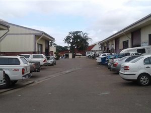 414 m² Industrial space in Maxmead