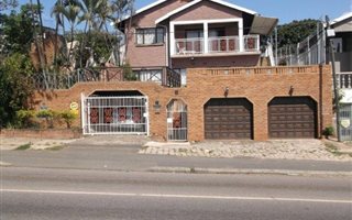6 Bedroom House in Westcliff