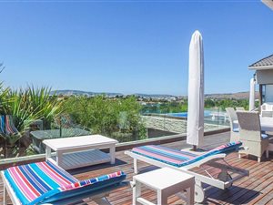 5 Bedroom House in Lower Robberg