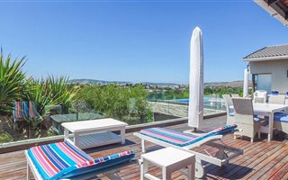 5 Bedroom House in Lower Robberg