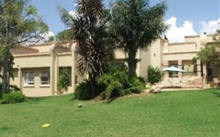 4 Bedroom House in Ruimsig