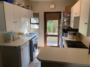 2 Bed Townhouse in Jukskei Park