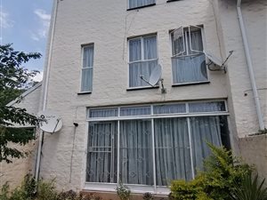 4 Bed House in Sunnyside