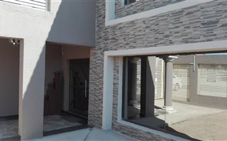 4 Bedroom Duplex in Nirvana