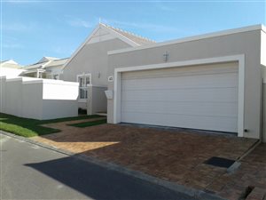 3 Bed House in Pinehurst