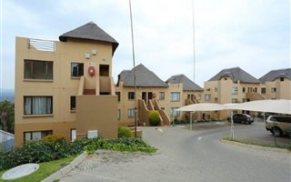 3 Bedroom Apartment in Northcliff