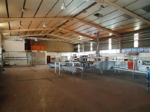 3000 m² Industrial space in Knysna Industrial