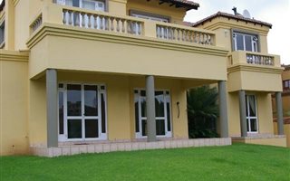 3 Bedroom House in Featherbrooke Estate