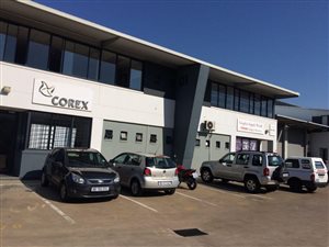 700 m² Industrial space in Mt Edgecombe
