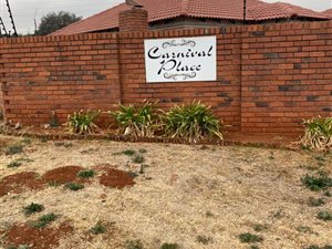 503 m² Land available in Denneoord