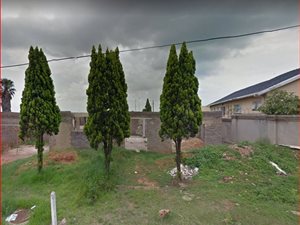 798 m² Land available in Gillview