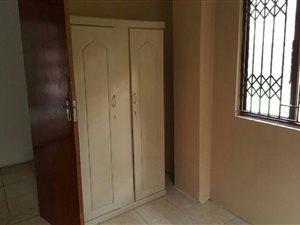 6 Bed House in Hibberdene