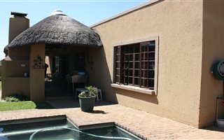 3 Bedroom Townhouse in Eike Park